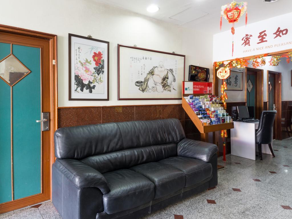 Reddoorz Near Aljunied Mrt Hotel Singapur Exterior foto